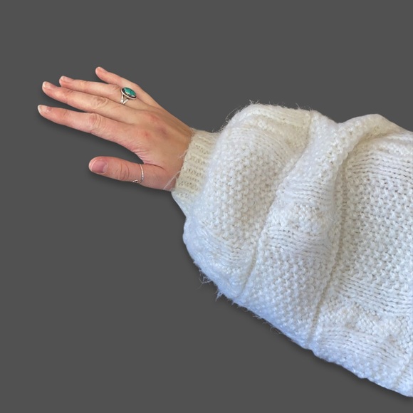 Handmade chunky sweater - Picture 2 of 3